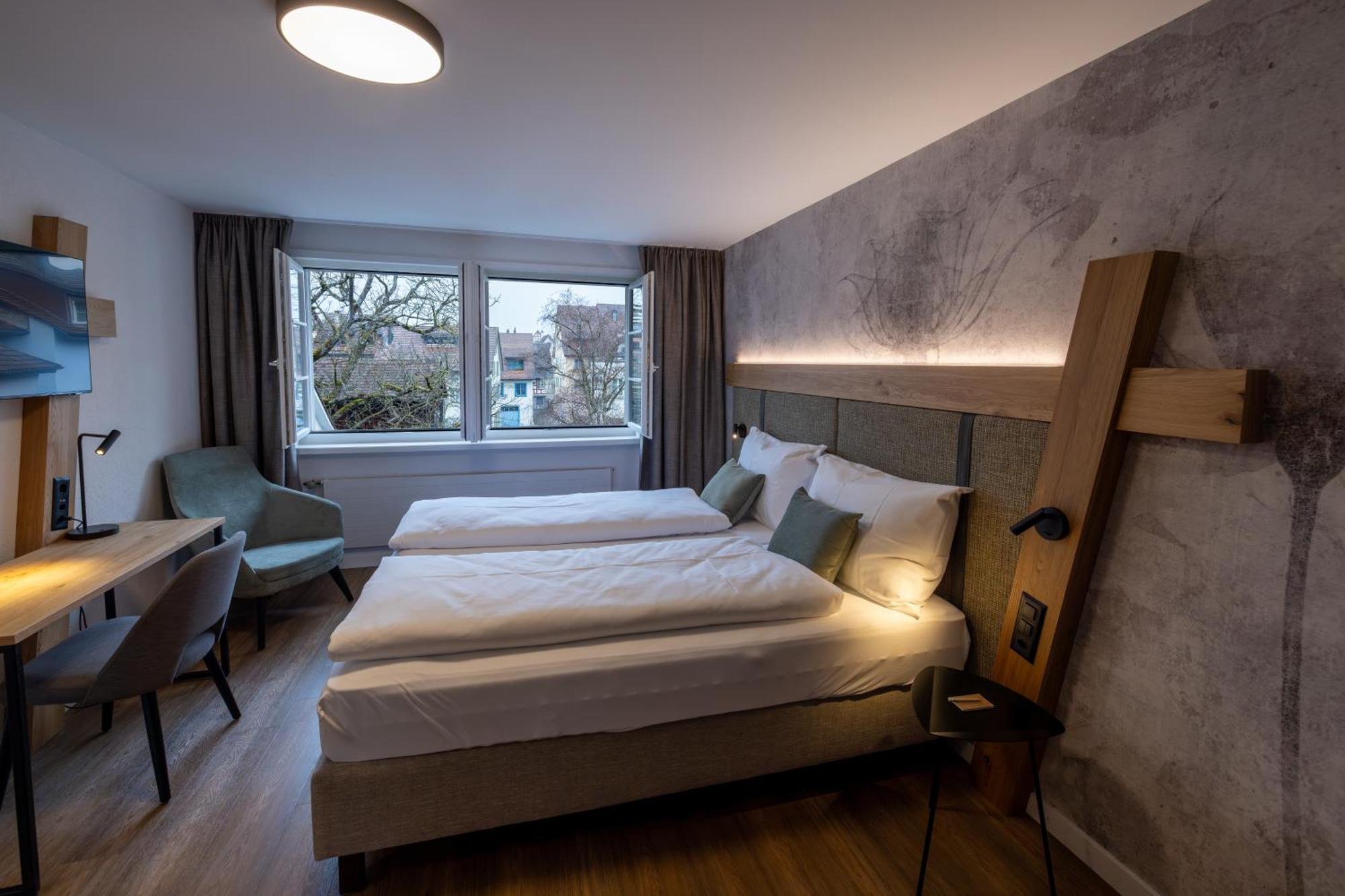 Adler Hotel